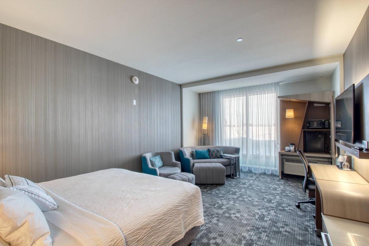 Hotel Courtyard By Marriott Fargo Exterior foto